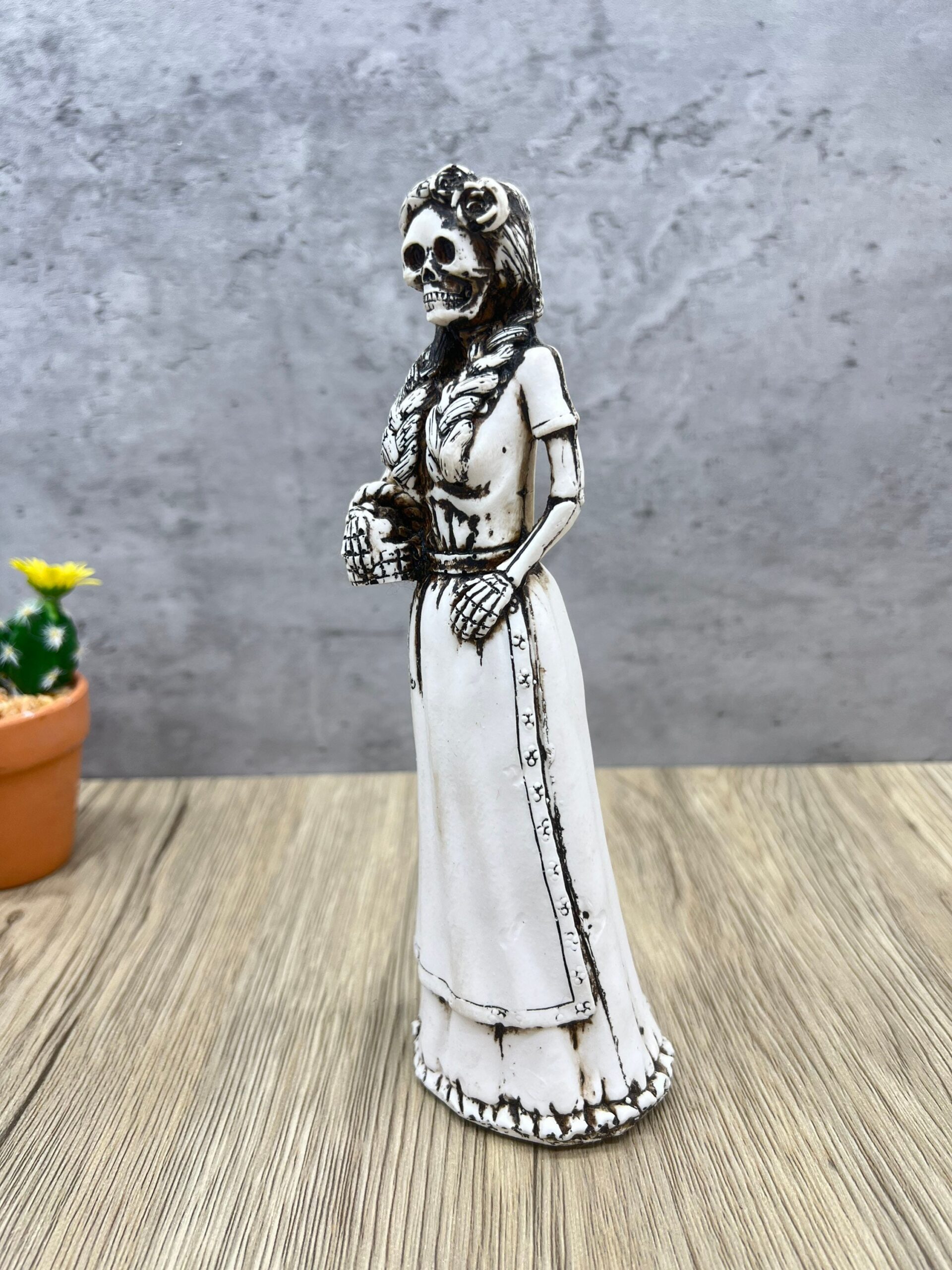 Picnic Catrina, Dia De Los Muertos - Day Of The Dead, Human Skeleton, Mexican Catrina, Skull Sculpture,  Catrina Skeleton Figurine, Ofrenda - Image 3