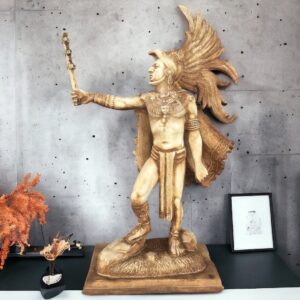 Aztec Warrior In Battle Mexican decoration, Aztec art, Prehispanic, Aztec decor, Mexican statue