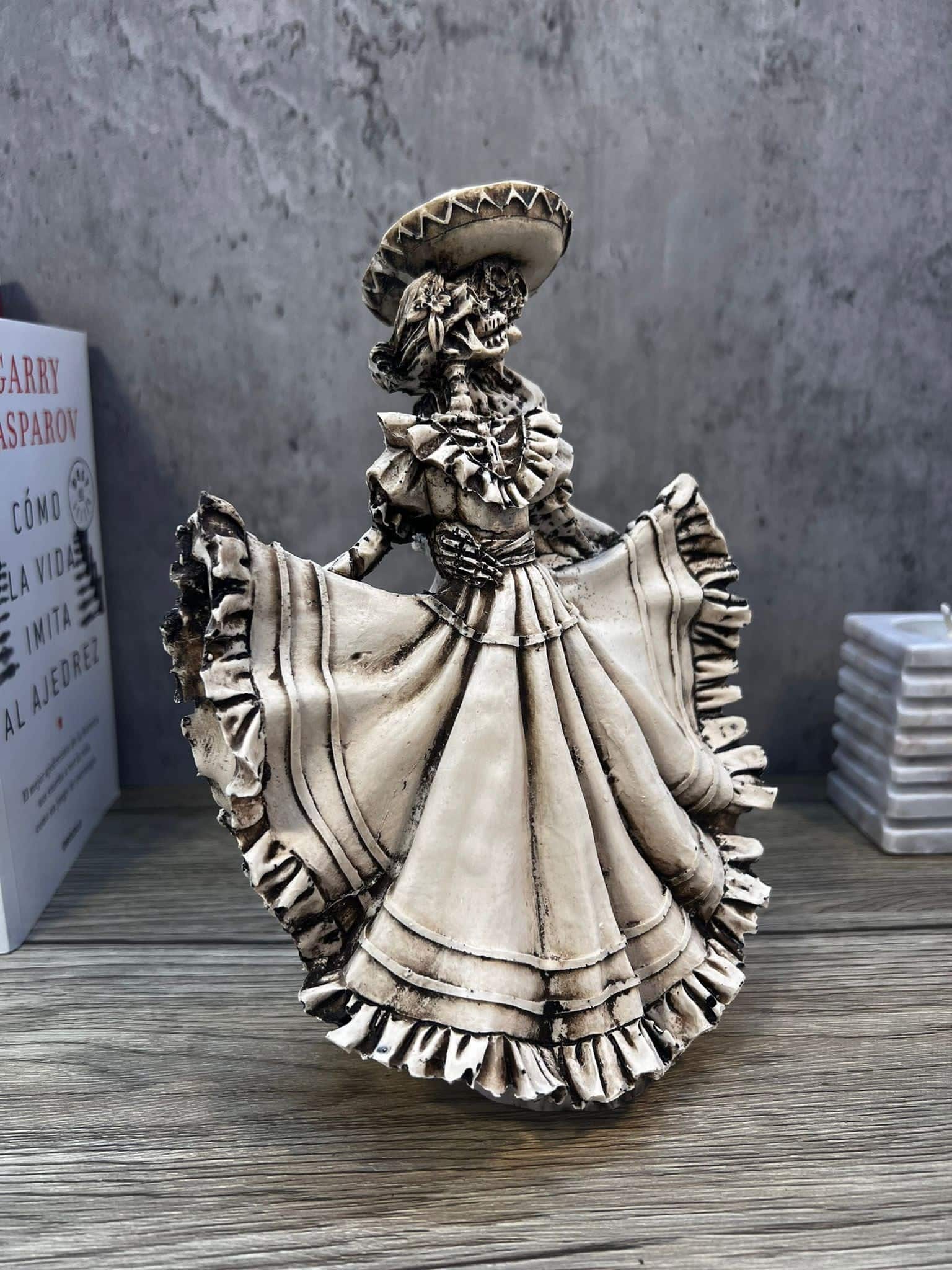 Catrina, Day of the dead, human skeleton, Mexican catrina, Skull sculpture, skeleton couple, mariachi skeleton, Ofrenda decor - Image 2