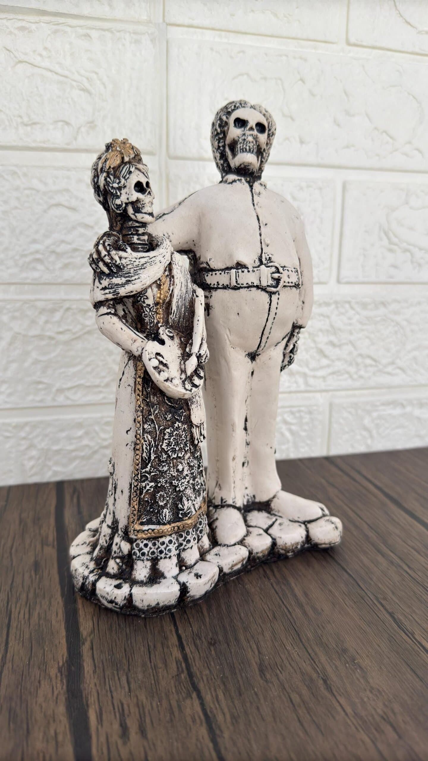Frida y Diego Rivera Statue Couple Catrina, Dia De Los Muertos - Day Of The Dead, Human Skeleton,Skull Sculpture Skeleton Figurine Ofrenda - Image 2