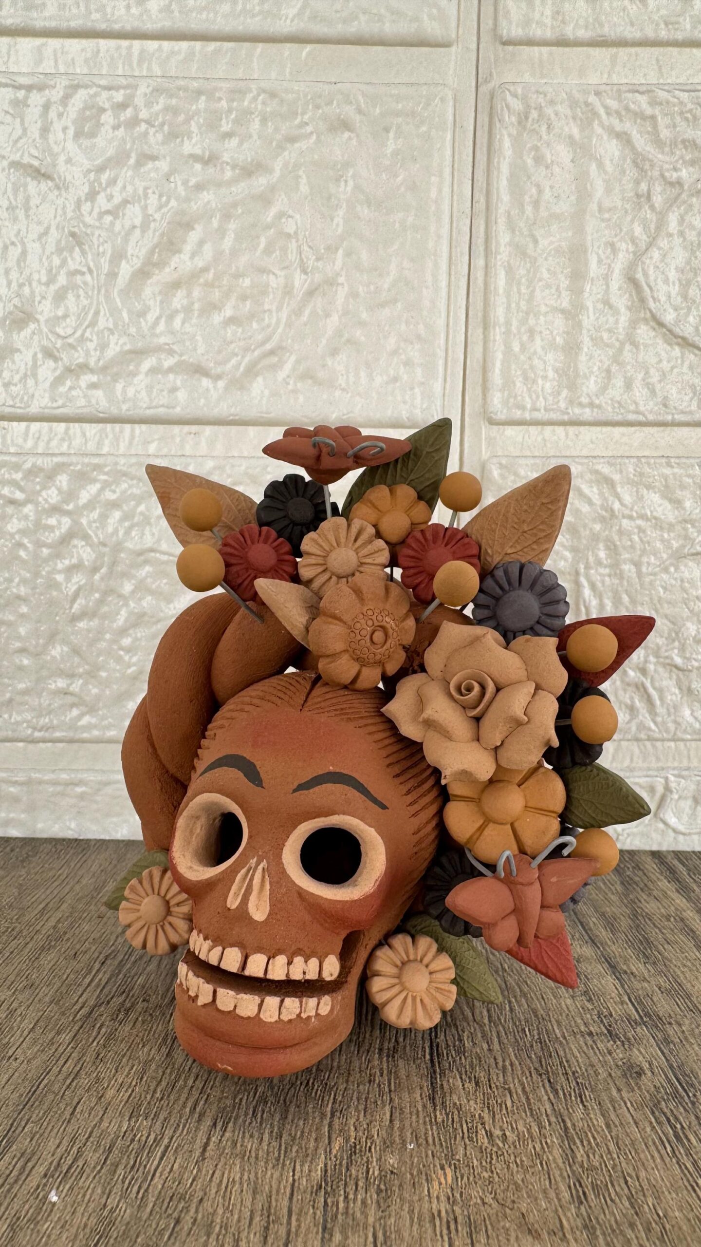 Pigment Clay Skull Día De Los Muertos Frida Artistic  Oaxaca México By Artisans Handmade Crafts, Home Decor Folk Art,  Pigmentos Naturales - Image 2