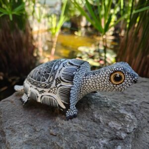 Oaxacan Wooden Turtle Sculpture, Hand Carved Alebrije Turtle, Mexican Folk Art Animal, Colorful Wood Carving, Oaxaca Artisan Decor