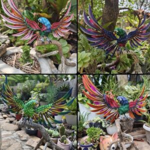 Parakeet Bird Statue Mexican Art Oaxaca Alebrije Sculpture, Made Of Wood And Carved By Hand